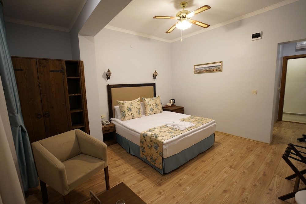 beyaz konak hotel