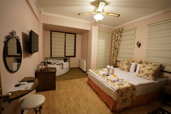 beyaz konak hotel