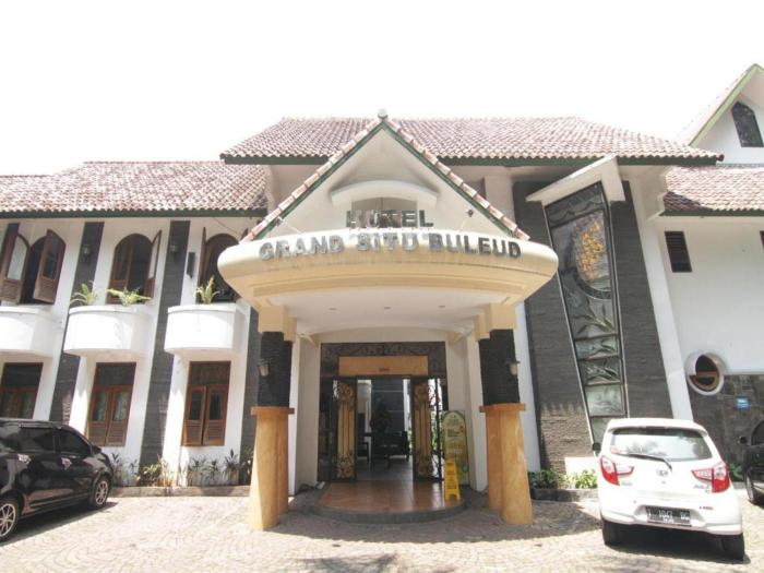 hotel grand situ buleud