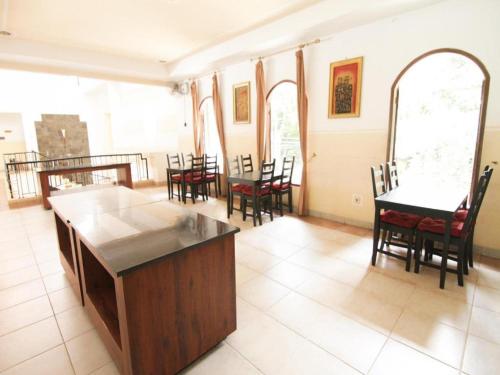 Hotel Grand Situ Buleud,Cikampek>>Bandung,2 star