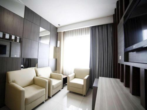 Harmoni Hotel Tasikmalaya,Cikoneng>>Tasikmalaya,3 star