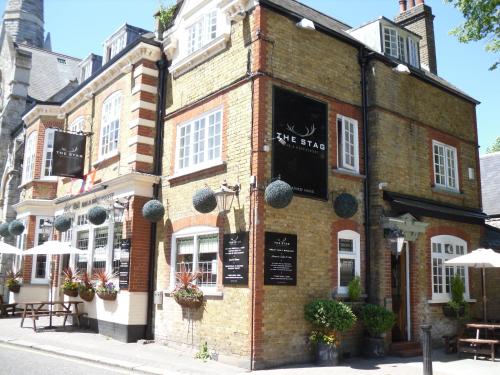 The Stag Enfield,Greater London>>Enfield,3 star