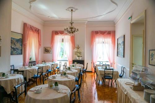 hotel la vela