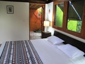 The Beachouse,,3 star