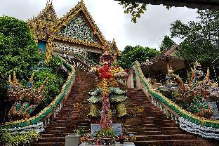 surachet at 257 boutique house