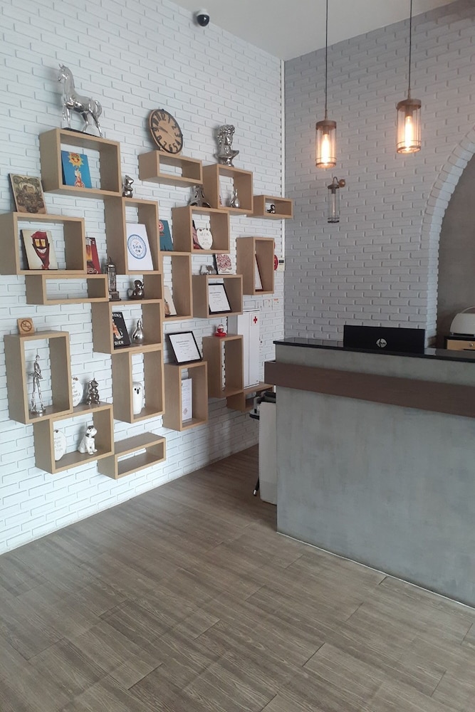 surachet at 257 boutique house