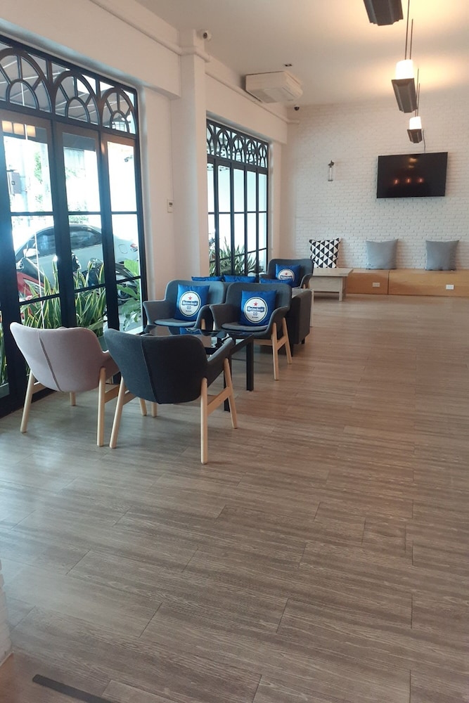 surachet at 257 boutique house