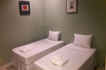 surachet at 257 boutique house