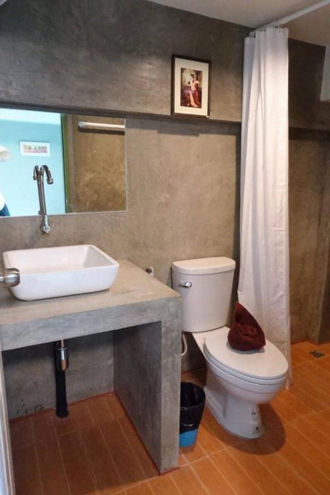 Surachet At 257 Boutique House,Phuket>>Kathu,3 star