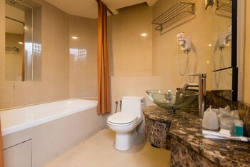 new town suites at bandar sunway
