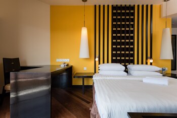 new town suites at bandar sunway