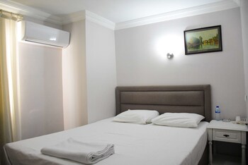 burhaniye merkez otel