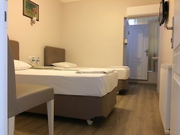 burhaniye merkez otel