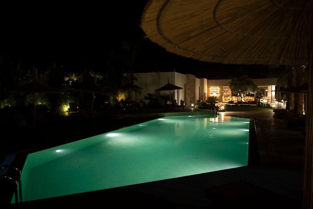 regia mare beach hotel and spa bodrum
