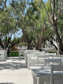 regia mare beach hotel and spa bodrum