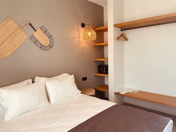 regia mare beach hotel and spa bodrum