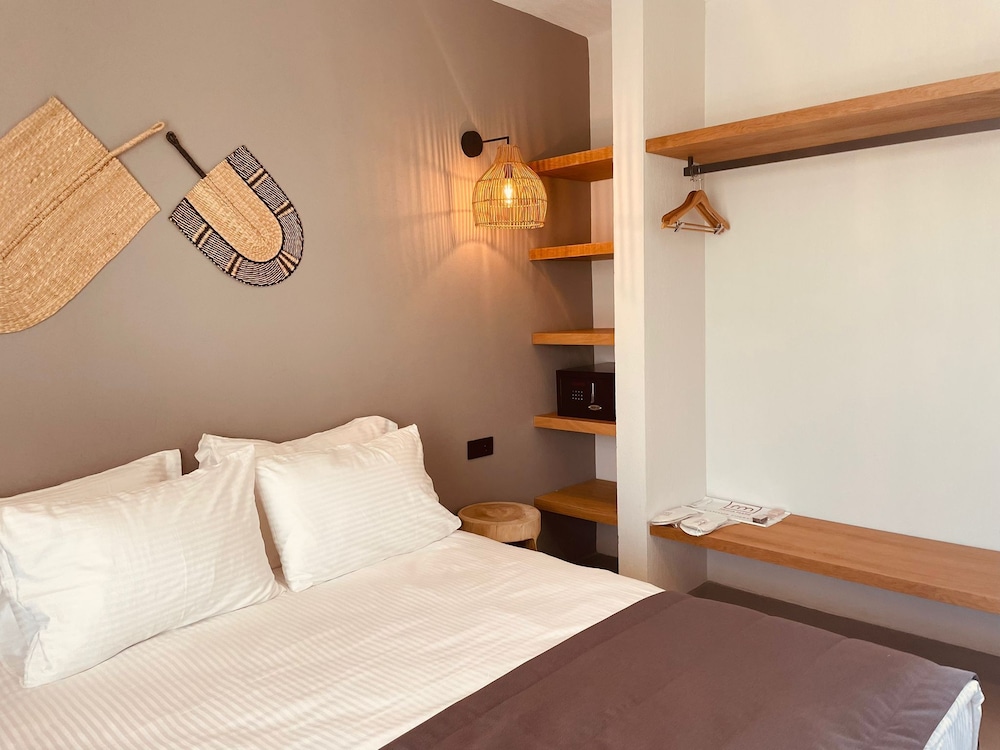regia mare beach hotel and spa bodrum