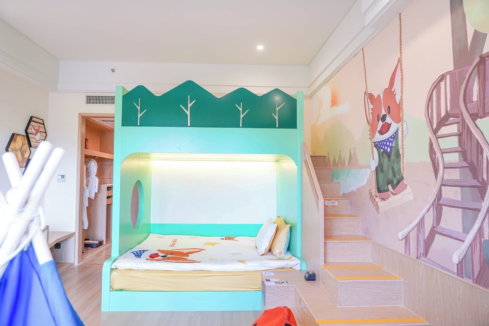 holiday inn resort chaohu hot spring by ihg