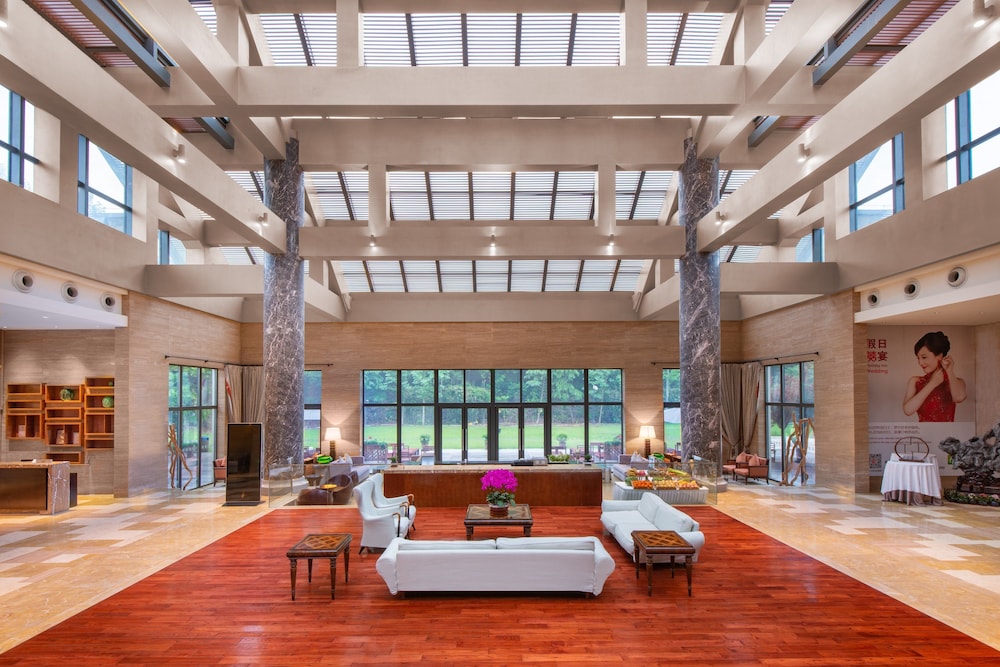 holiday inn resort chaohu hot spring by ihg