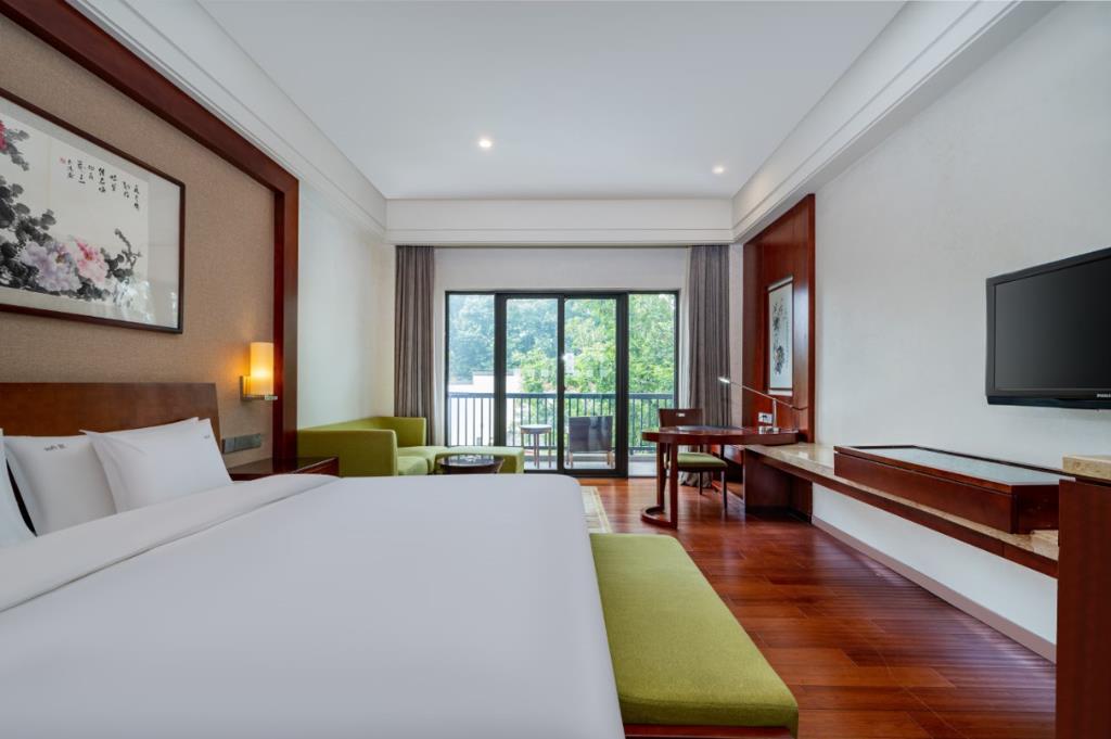 holiday inn resort chaohu hot spring by ihg