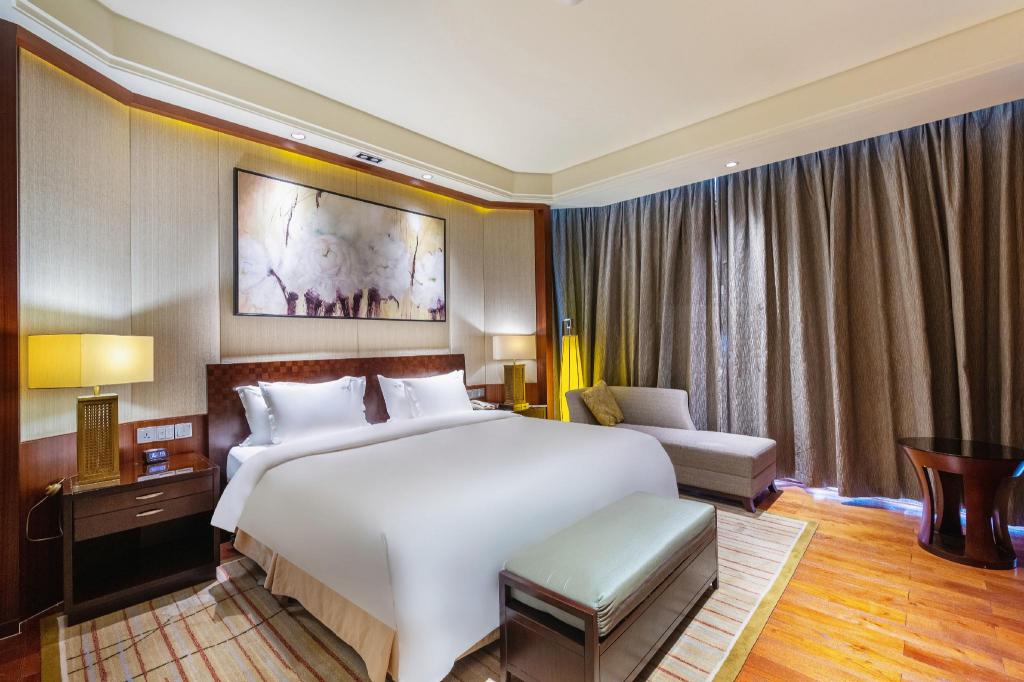 holiday inn resort chaohu hot spring by ihg