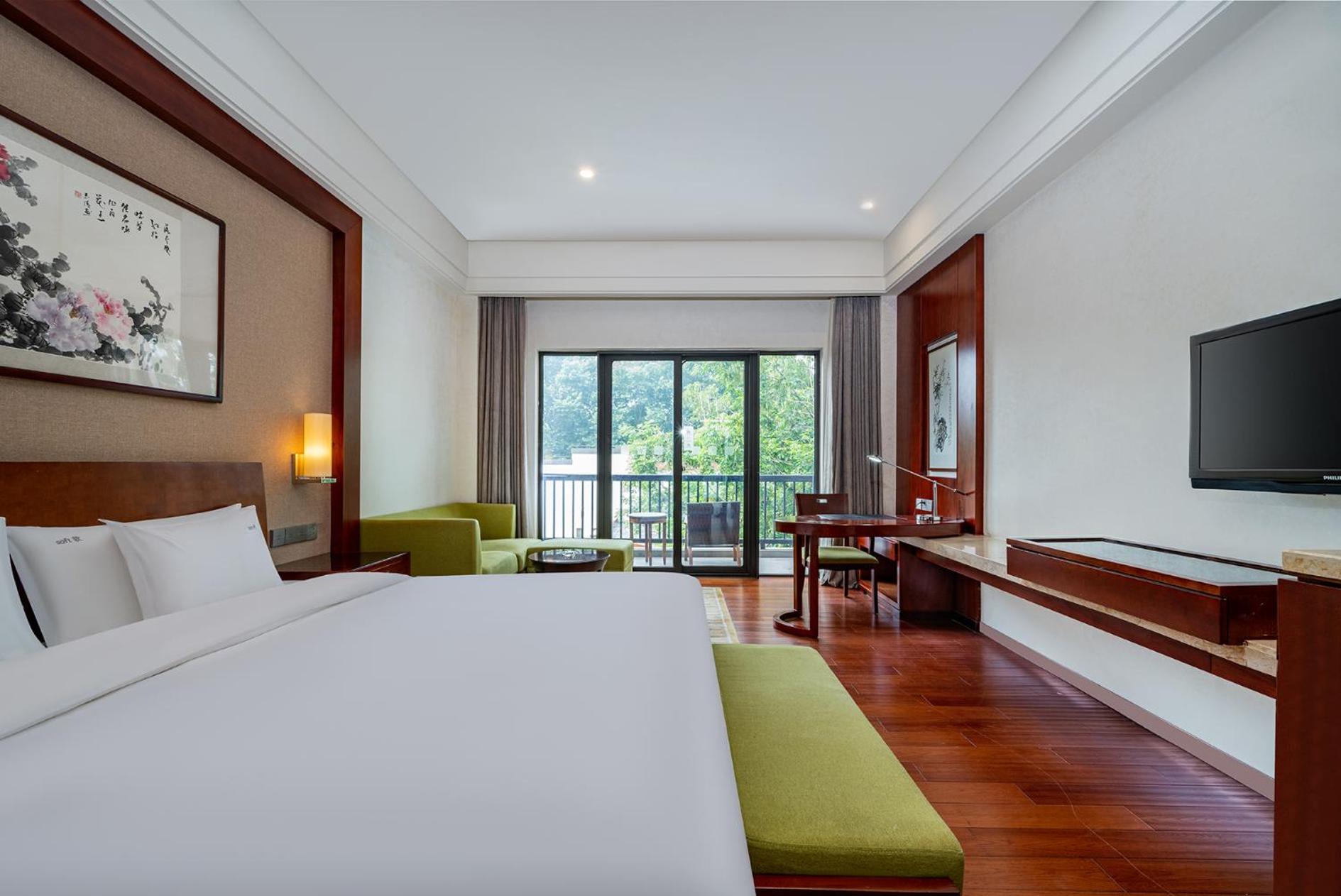 holiday inn resort chaohu hot spring by ihg