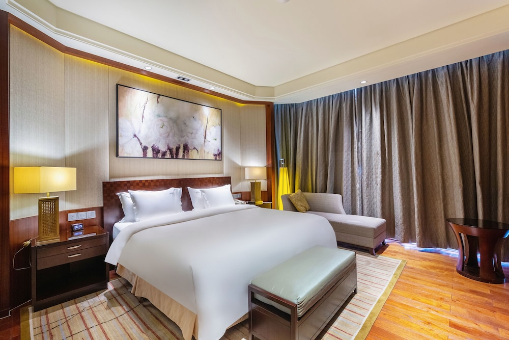 holiday inn resort chaohu hot spring by ihg