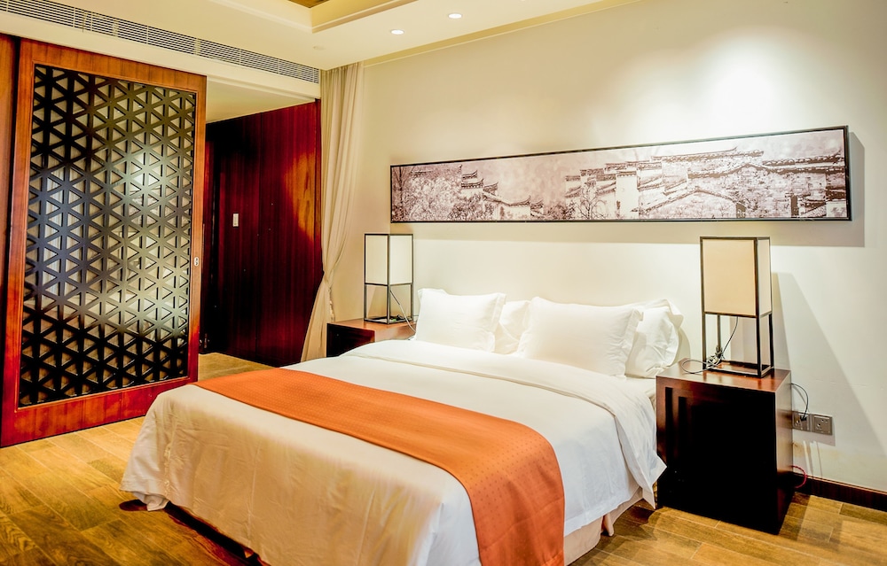 holiday inn resort chaohu hot spring by ihg