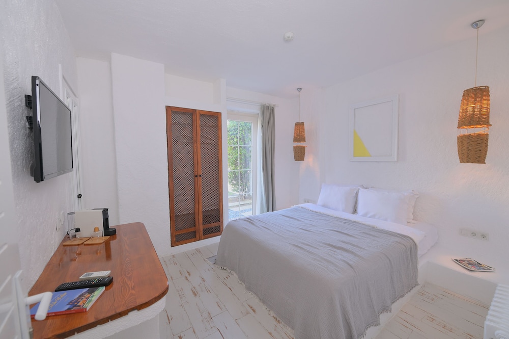 peremere alacati hotel