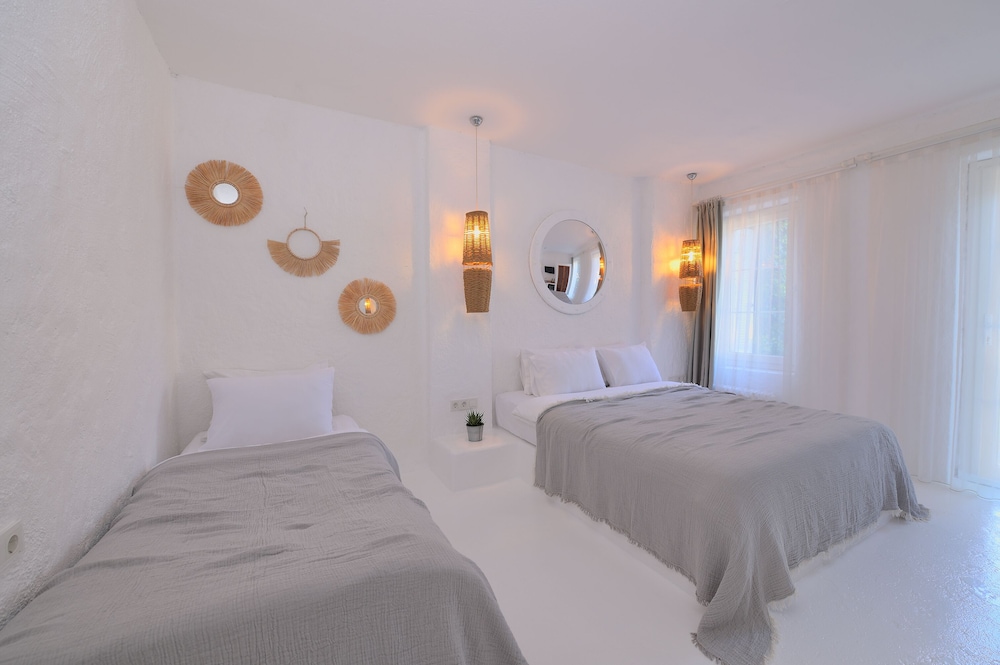 peremere alacati hotel