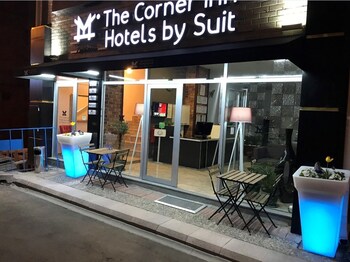 the corner inn hotel suit
