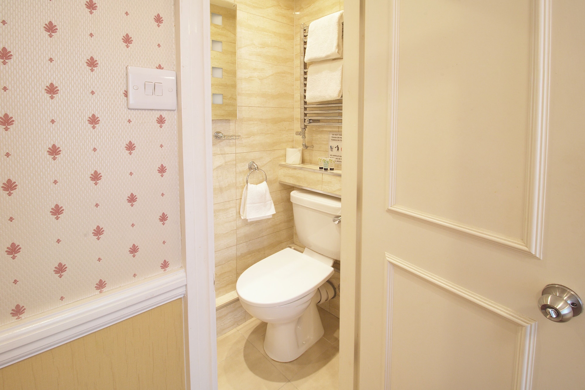 balmoral house hotel