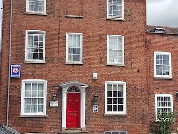 the red house guest house