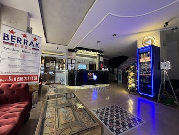 Berrak Otel,,3 star