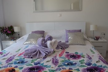 hostel villa zorana adults only