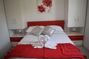 hostel villa zorana adults only
