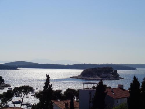 hvar