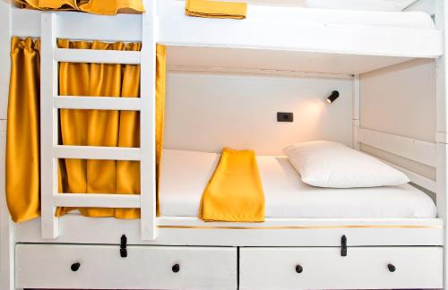 hostel villa zorana adults only