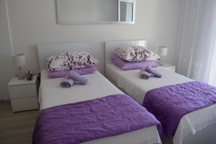 hostel villa zorana adults only