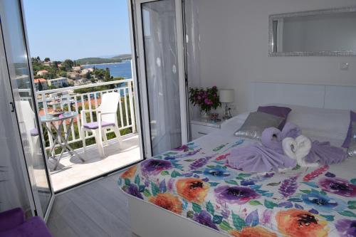 hvar