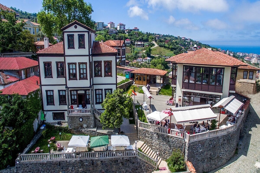 mehmet efendi konagi otel restaurant