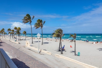 oceanside boutique hotel hollywood