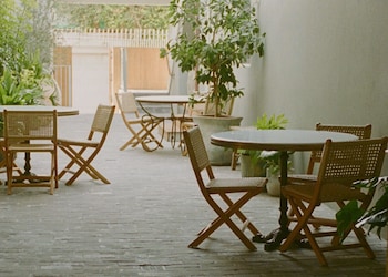 Gjelina Hotel,,2 star