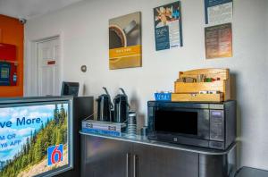 motel 6 baker city or