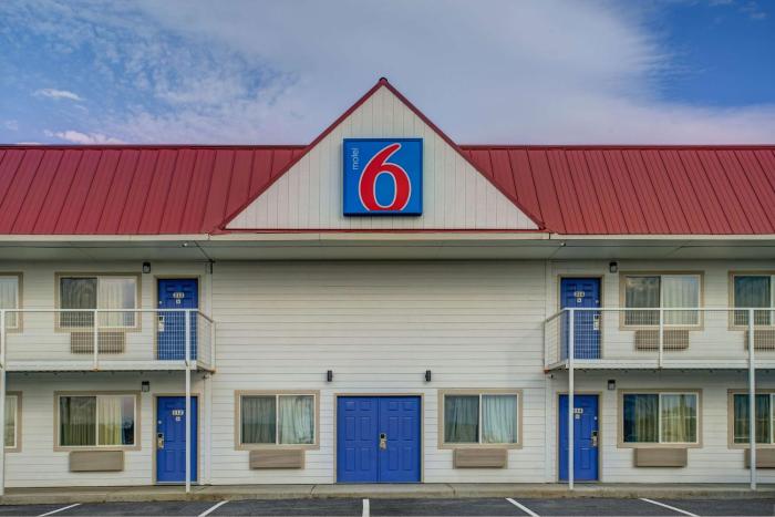 motel 6 baker city or