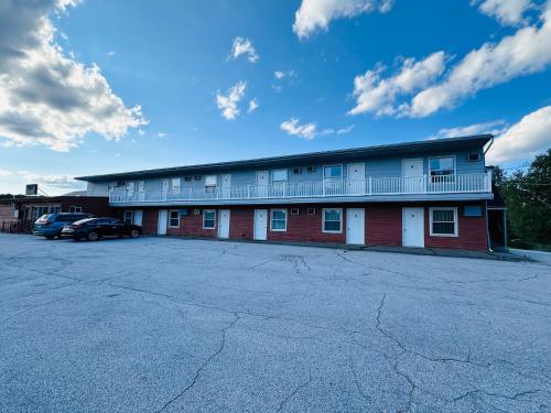 Pamola Motor Lodge,Penobscot>>Millinocket,2 star