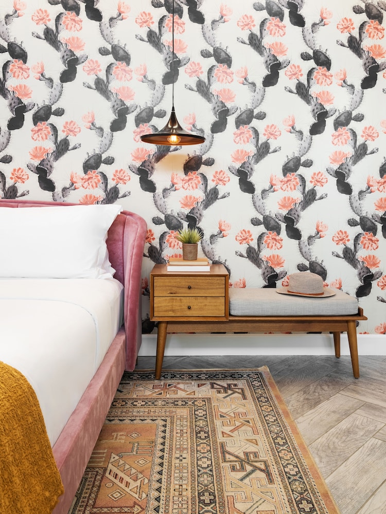 arrive palm springs adults only