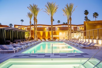 arrive palm springs adults only