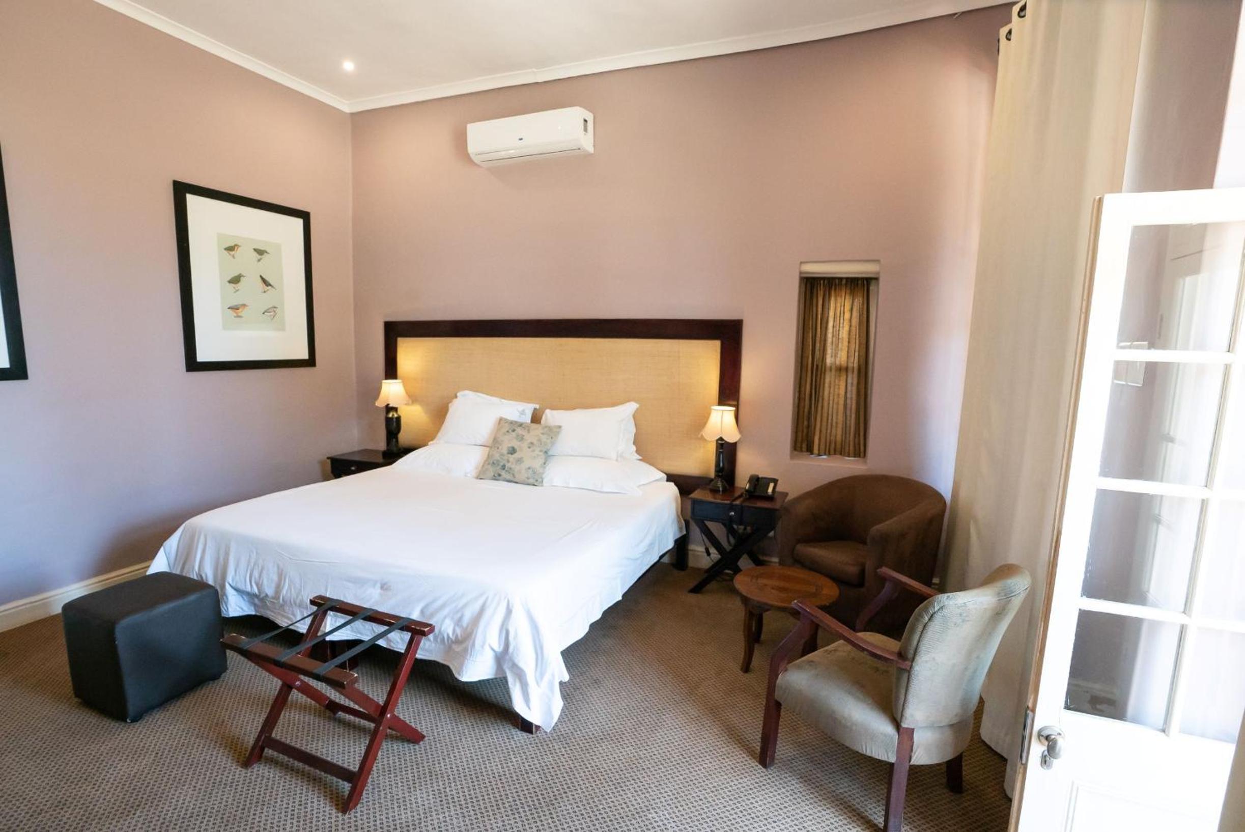 the royal hotel