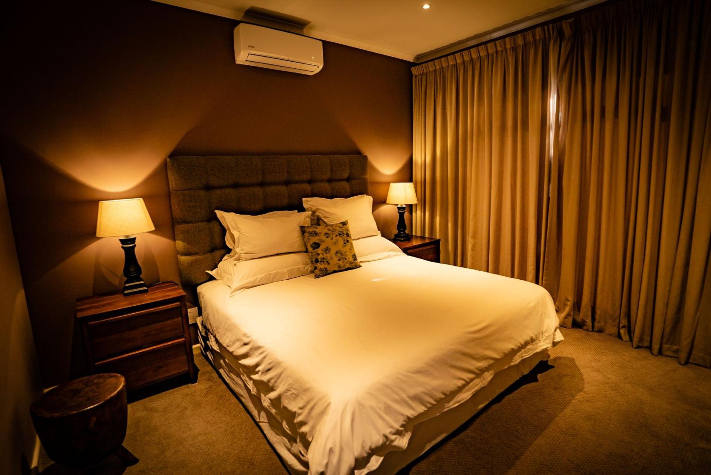 the royal hotel